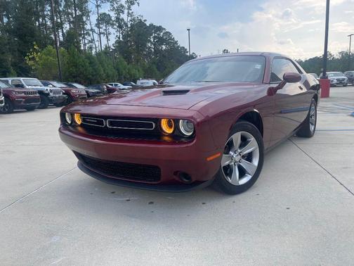 2019 Dodge Challenger SXT