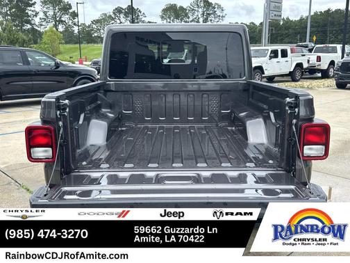 Granite Crystal Clearcoat Metallic 2026 Jeep Gladiator 85th Anniversary Edition
