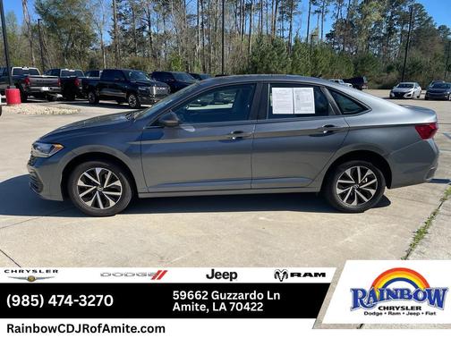 Platinum Gray Metallic 2024 Volkswagen Jetta 1.5T S