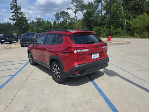 2024 Toyota Corolla Cross Hybrid SE
