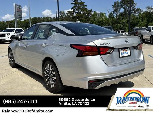 Brilliant Silver Metallic 2024 Nissan Altima 2.5 SV