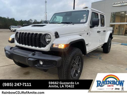 Bright White Clearcoat 2026 Jeep Gladiator Sport