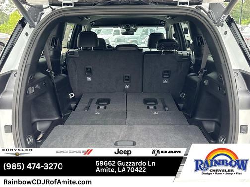 Bright White Clearcoat 2026 Jeep Grand Cherokee L Laredo