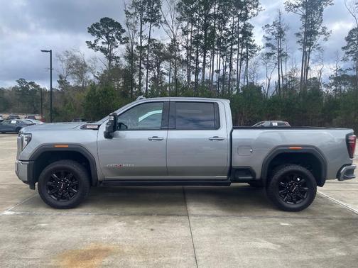 2024 GMC Sierra 2500 AT4