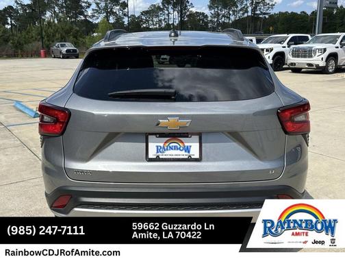 Sterling Gray Metallic 2025 Chevrolet Trax LT