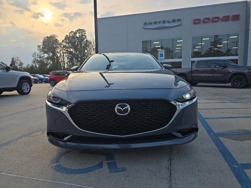 2024 Mazda Mazda3 Carbon Edition