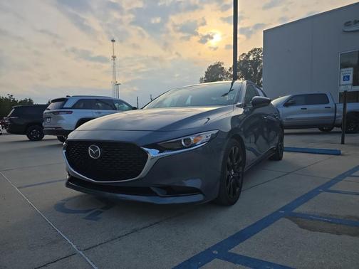 2024 Mazda Mazda3 Carbon Edition