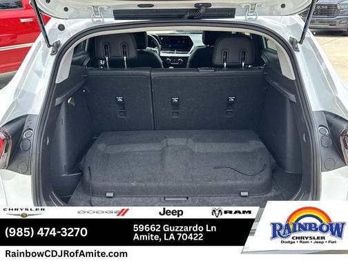 Summit White 2025 Chevrolet Trax LT