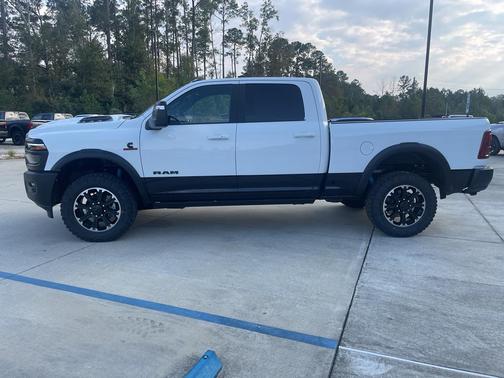 2026 RAM 2500 Rebel/Power Wagon