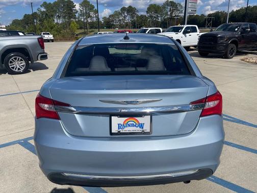 2012 Chrysler 200 Touring