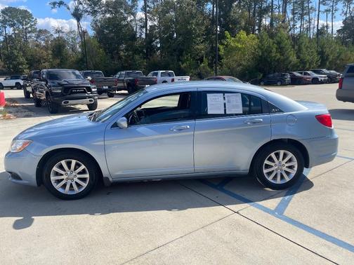 2012 Chrysler 200 Touring