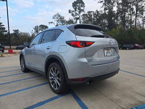 2021 Mazda CX-5 Signature