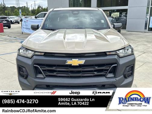 Sand Dune Metallic 2024 Chevrolet Colorado WT