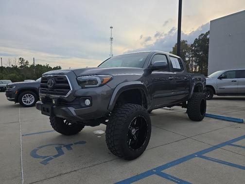 2019 Toyota Tacoma SR5