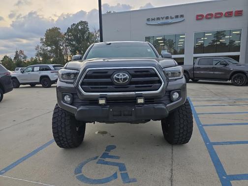 2019 Toyota Tacoma SR5