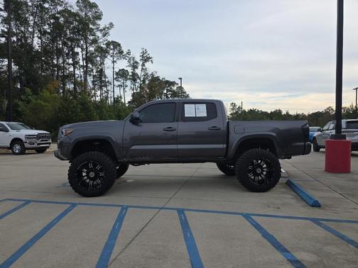 2019 Toyota Tacoma SR5