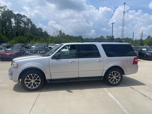 2017 Ford Expedition EL XLT