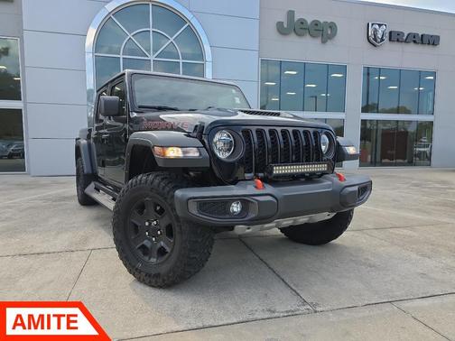 2021 Jeep Gladiator Mojave