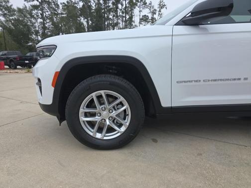 2025 Jeep Grand Cherokee Laredo X