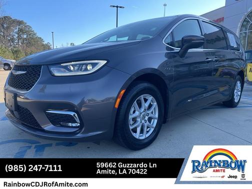 2023 Chrysler Pacifica Touring-L