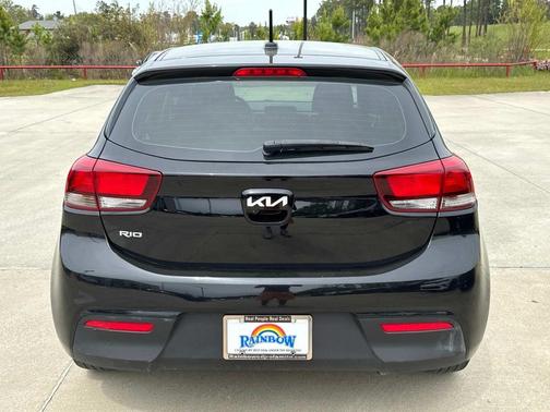 2022 Kia Rio S