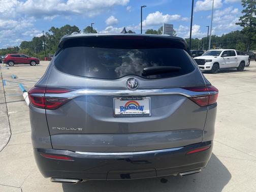 2020 Buick Enclave Essence
