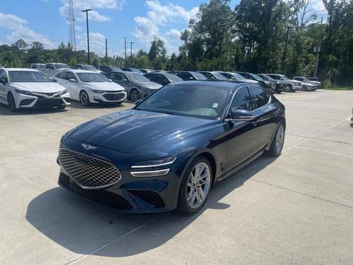 2022 Genesis G70 2.0T