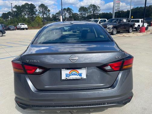 2024 Nissan Altima 2.5 SV