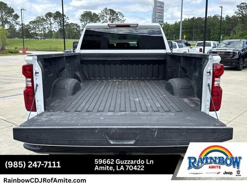 Summit White 2025 Chevrolet Silverado 2500 Custom