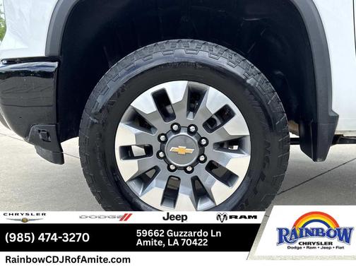 Summit White 2025 Chevrolet Silverado 2500 Custom