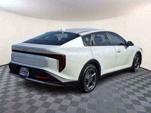 2026 Kia K4 