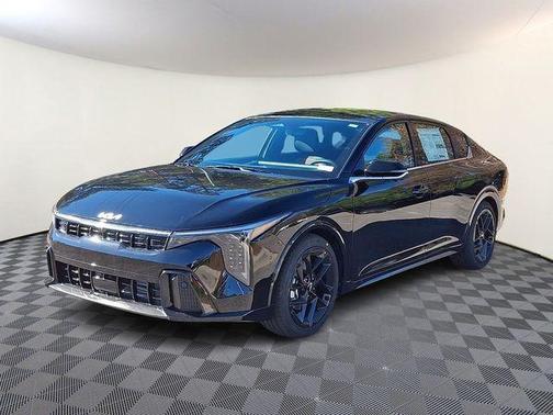 2025 Kia K4 GT-Line Turbo