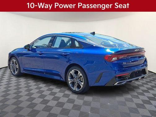 2022 Kia K5 EX