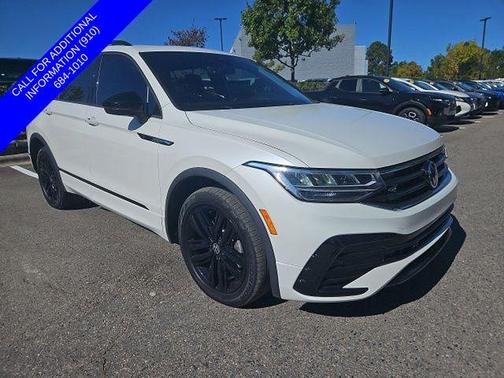 2022 Volkswagen Tiguan 2.0T SE R-Line Black