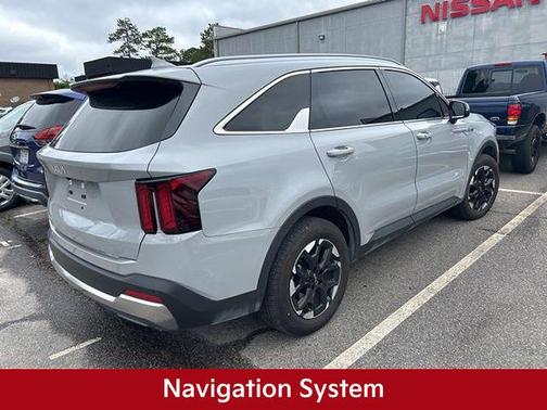 2025 Kia Sorento S