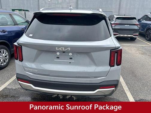 2025 Kia Sorento S