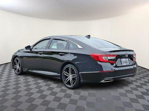 2022 Honda Accord Touring 2.0T