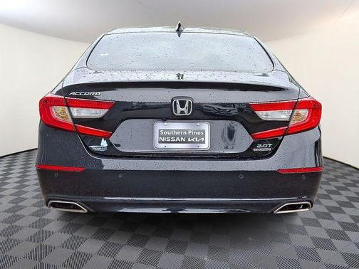 2022 Honda Accord Touring 2.0T