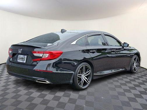 2022 Honda Accord Touring 2.0T