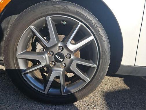 2024 Kia Soul EX