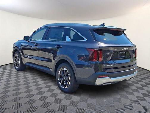 2025 Kia Sorento S