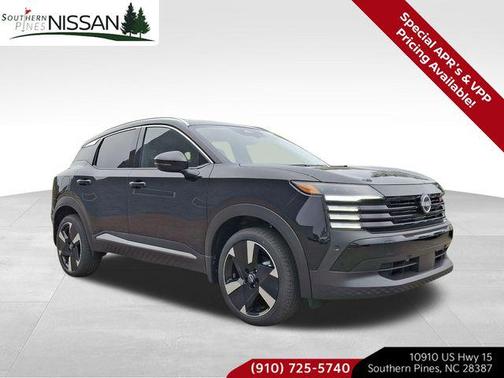 2025 Nissan Kicks SR