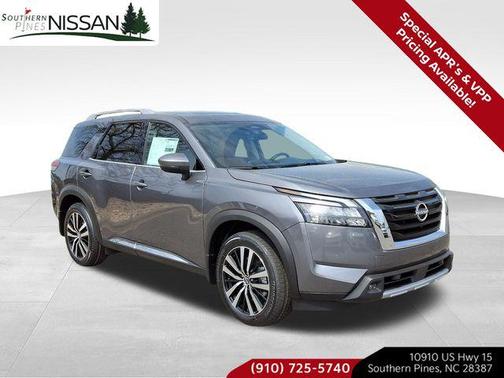 2025 Nissan Pathfinder Platinum