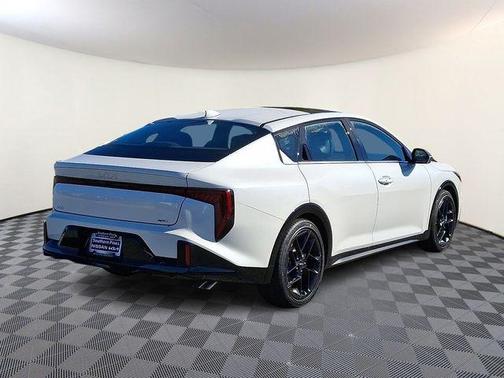 2025 Kia K4 GT-Line Turbo