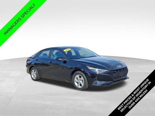 2023 Hyundai ELANTRA SE