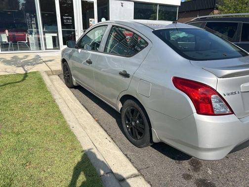 2018 Nissan Versa 1.6 S+
