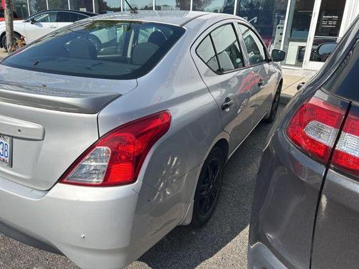 2018 Nissan Versa 1.6 S+