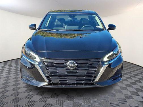 2024 Nissan Altima 2.5 SL