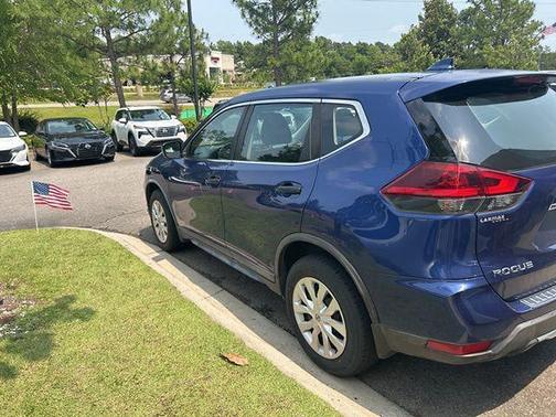 2018 Nissan Rogue S