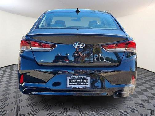 2019 Hyundai SONATA SE